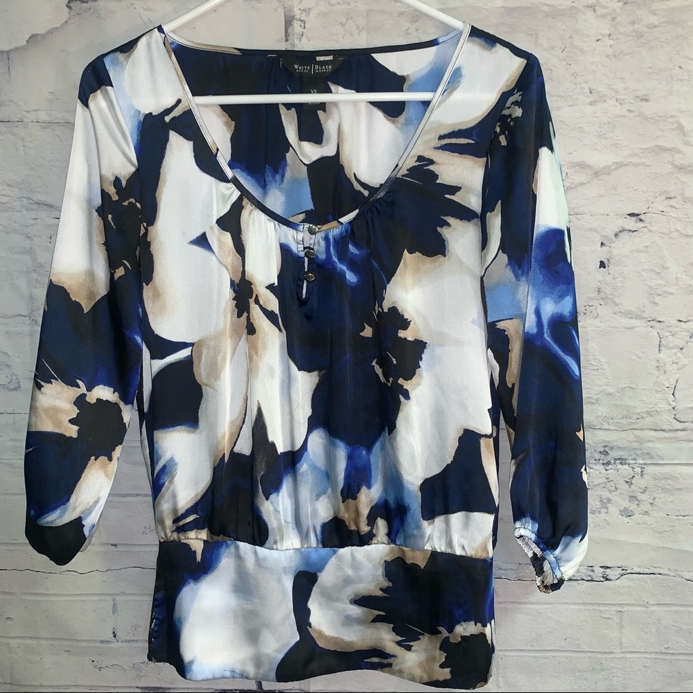 WHBM Navy, white, tan flower-patterned blouse